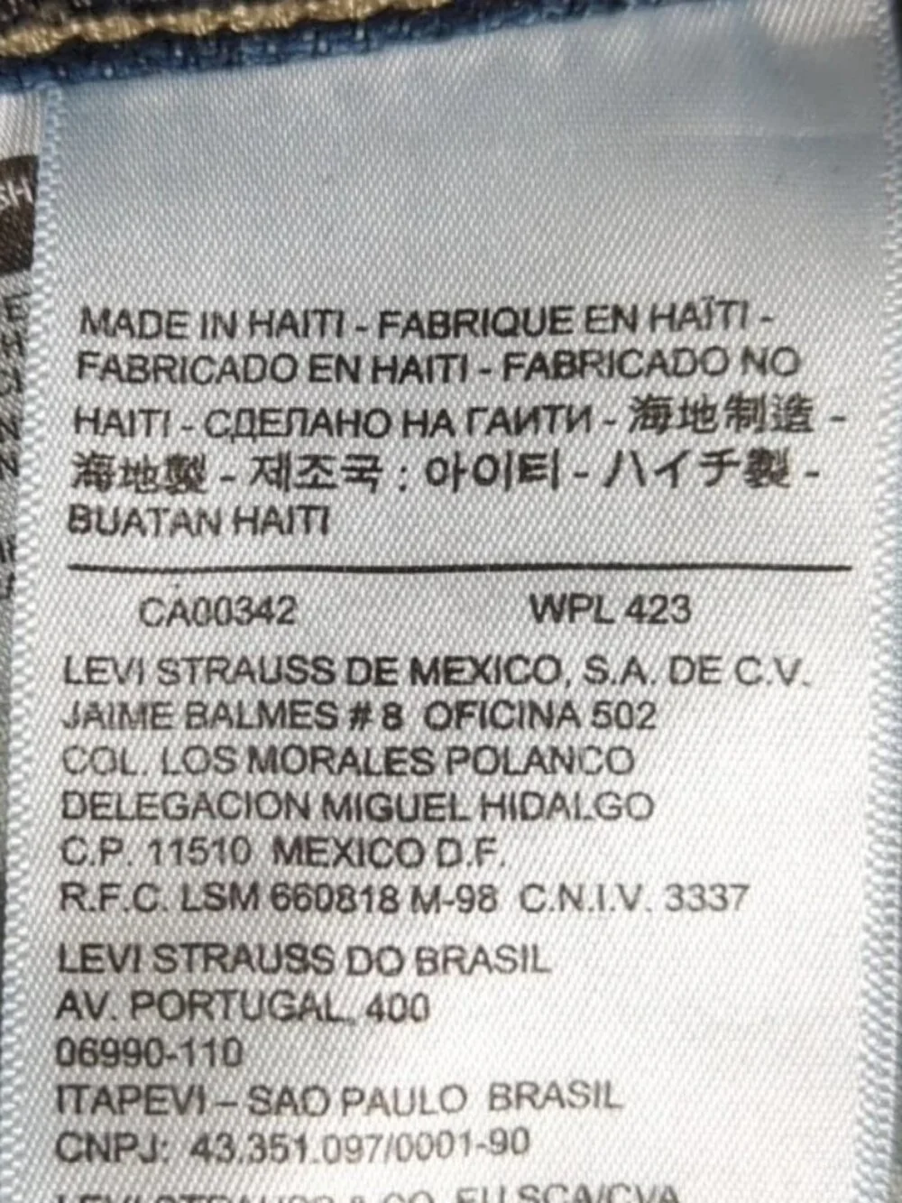 Levis levi 527